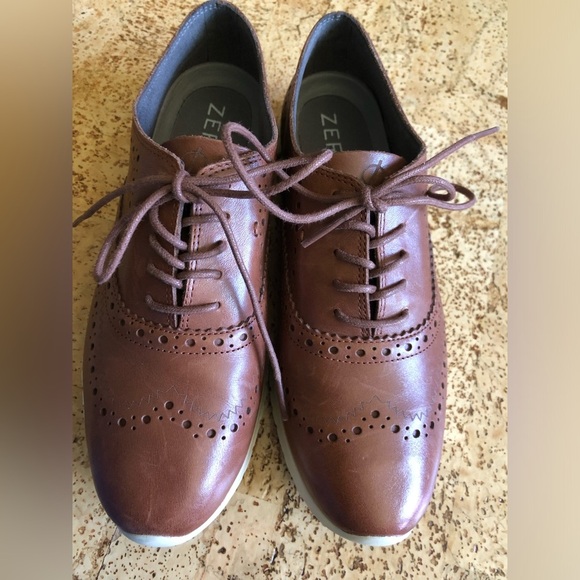 Cole Haan ZeroGrand Leather Wingtip Oxford In Color Woodbury Size 7.5 - Picture 4 of 5
